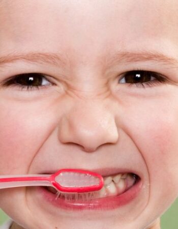 Higiene dental infantil: cómo retomar los buenos hábitos dentales en la vuelta al colegio