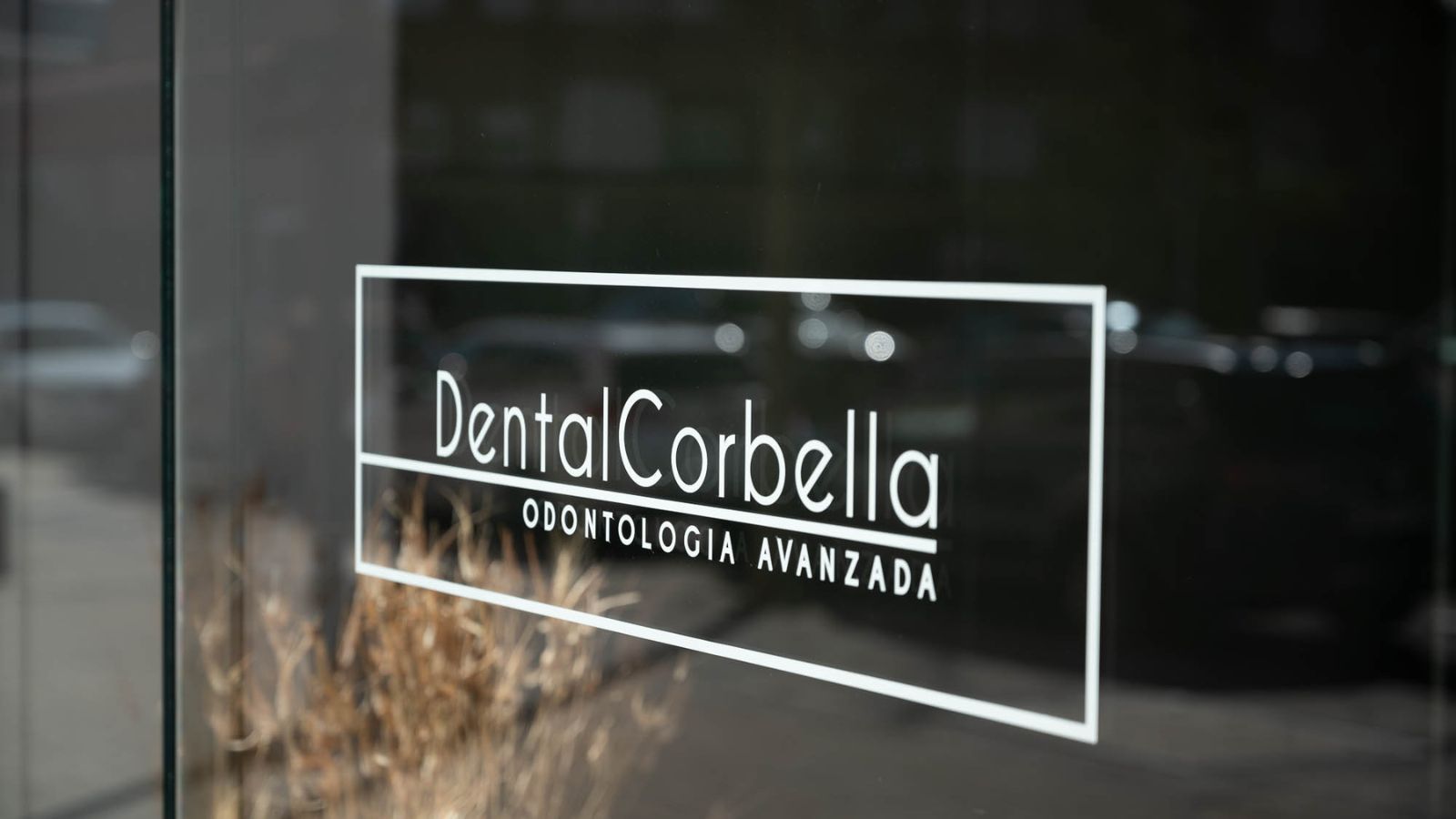 Tu Clínica Dental en Madrid Abierta Todo Agosto